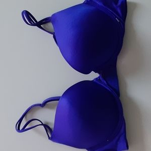 Very Sexy Push Up/ Pegeonnant